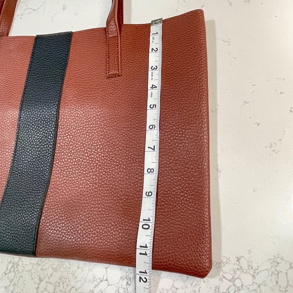 Vince Camuto Luck Vegan Leather Pebbled Brown Black Stripe Tote - Picture 4 of 8